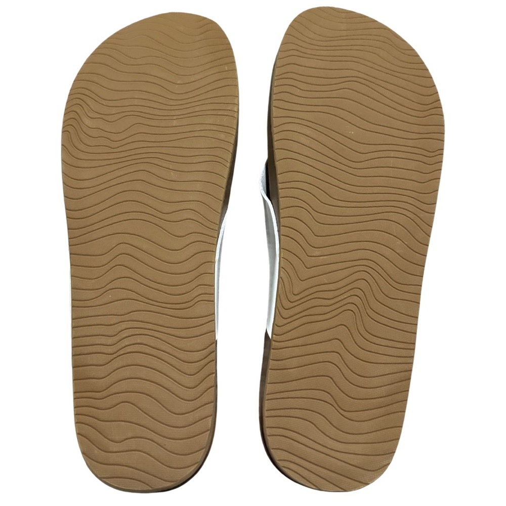 NWT Women's White Reef Sandals Size 10 - Picture 3 of 6